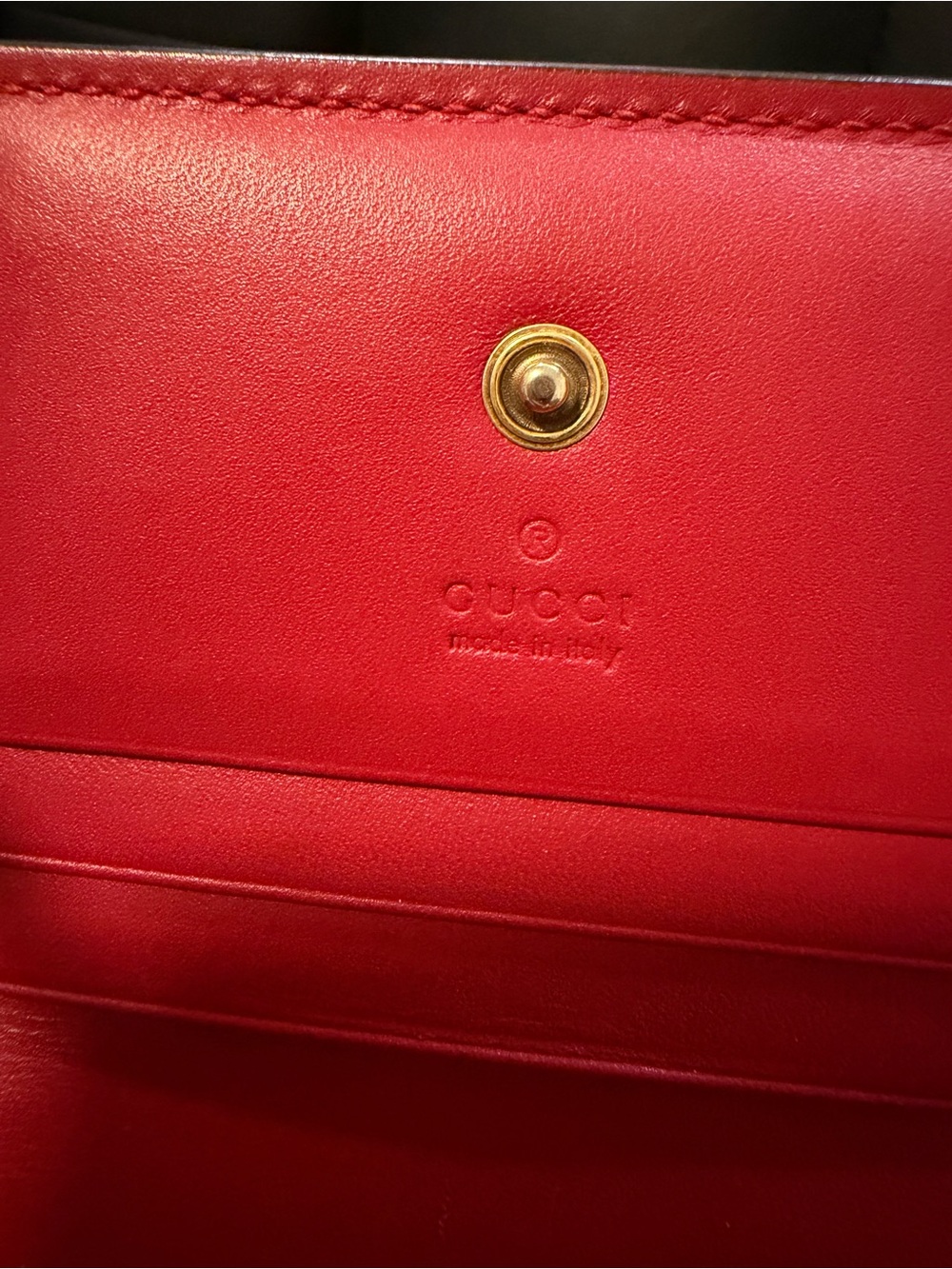 Authentic GUCCI cherry bifold wallet - Picture 5 of 12
